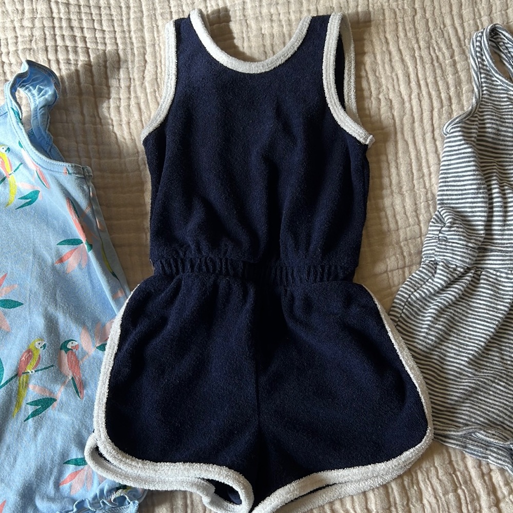 3 Rompers 12-18 months - Picture 4 of 8